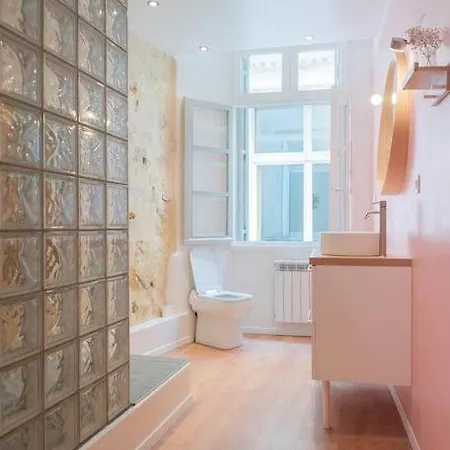 Apartment Le Rainbow, Beau T2, Centre Historique, Comedie